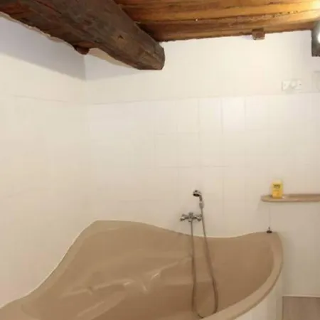 펜션 Veritable Mas Provencal Guest-house